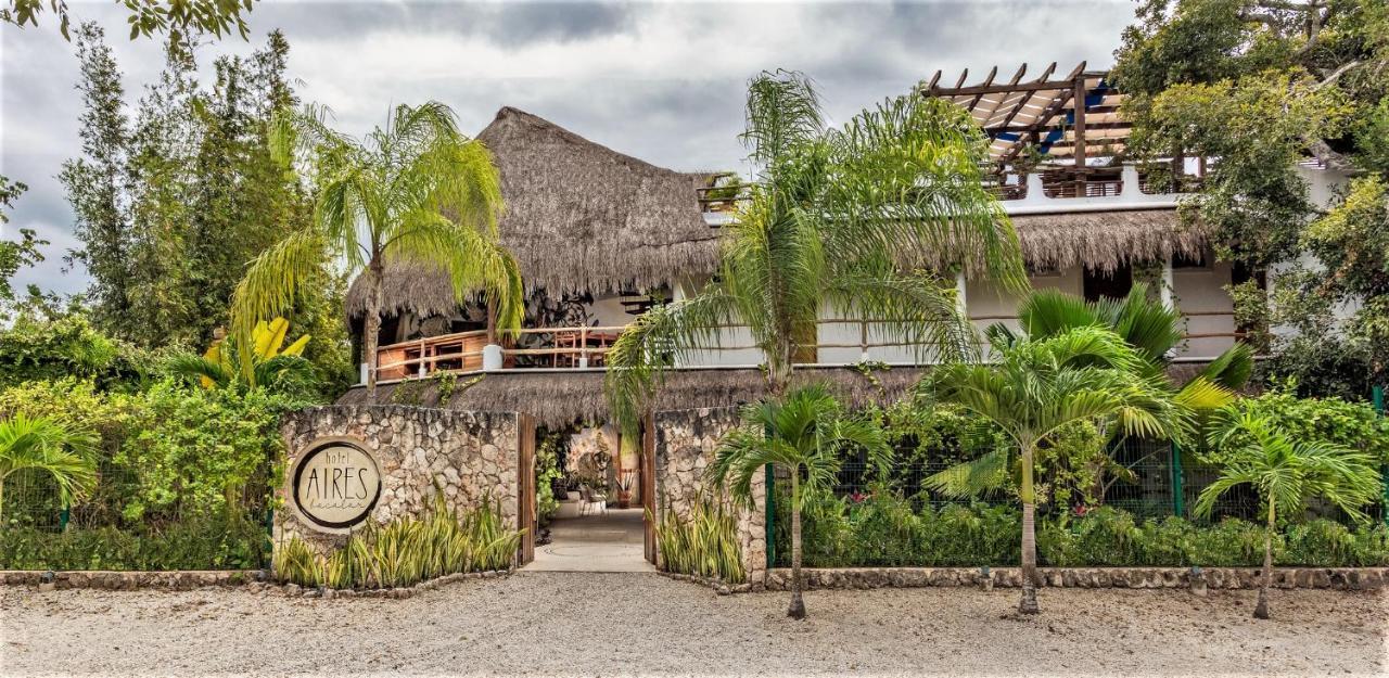Aires Hotel Bacalar
