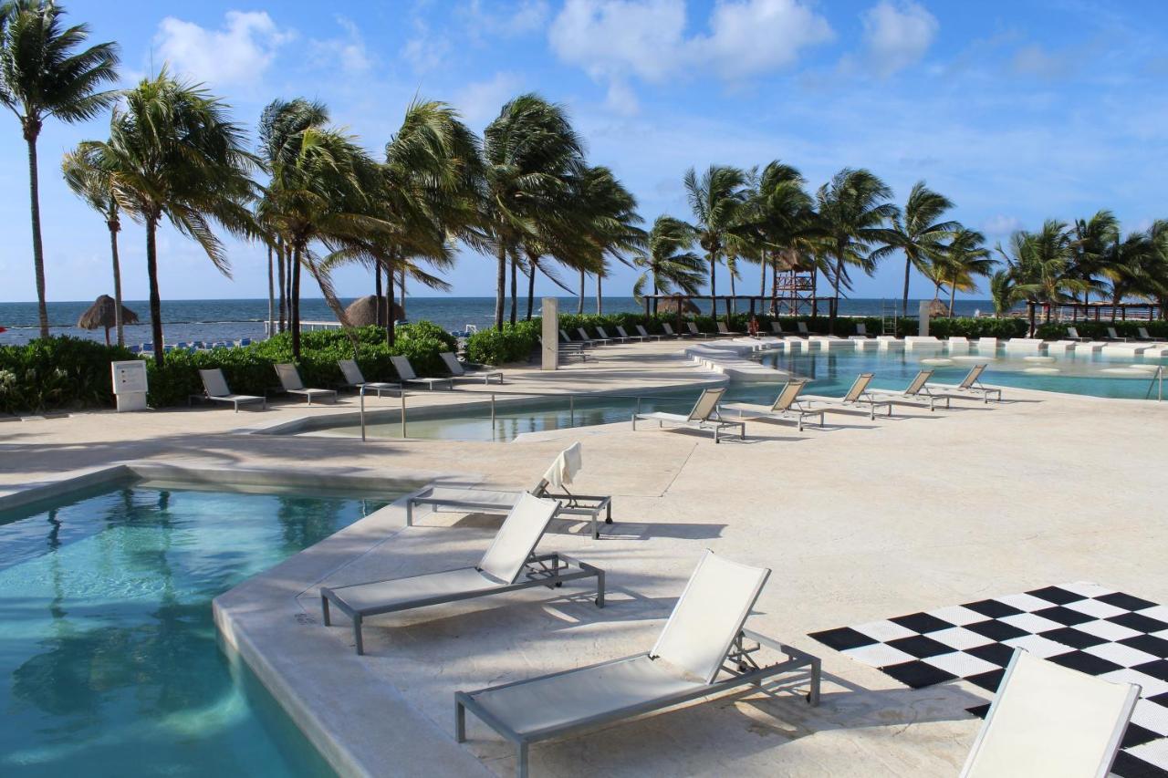 Bluebay Grand Esmeralda El Marlyn Azul