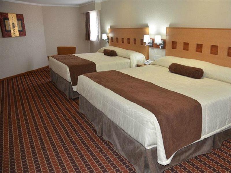 Hotel Mirabel