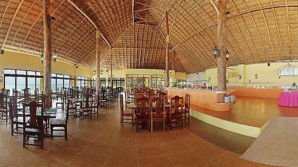 Resort Bay & Wellness 3*