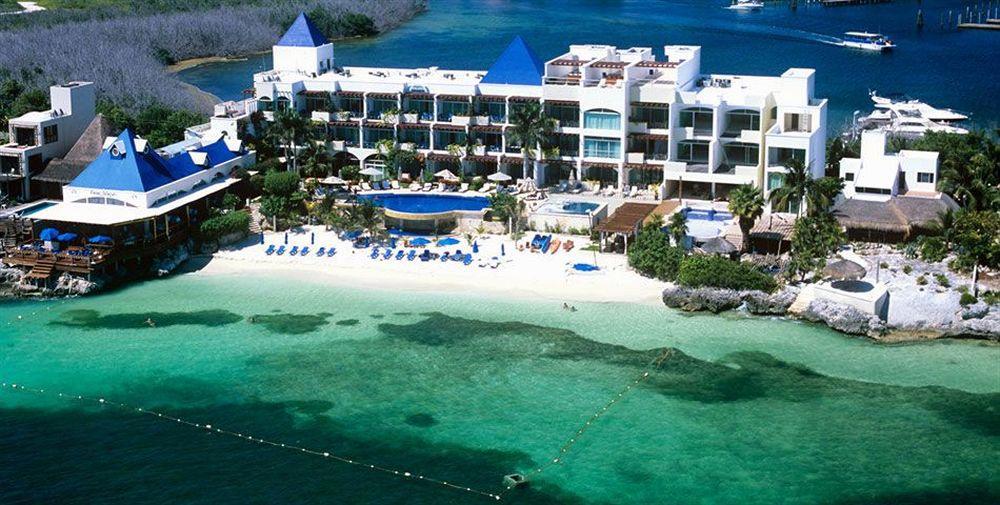 Zoetry Rolandi Cancun Resort