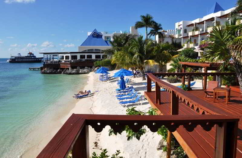 Zoetry Rolandi Cancun