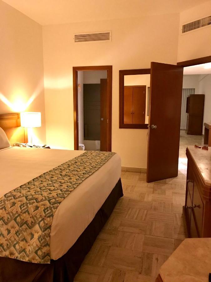 Hotel Vidanta Sea Garden *