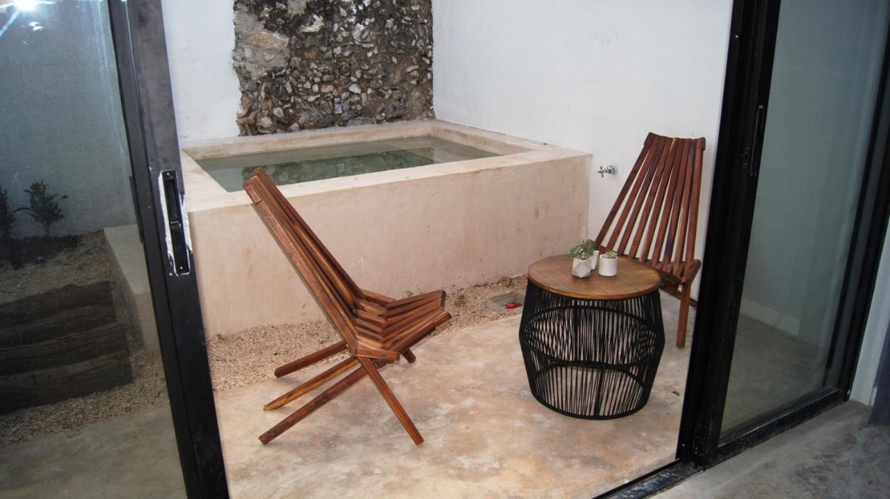 Hotel Unknown 4*