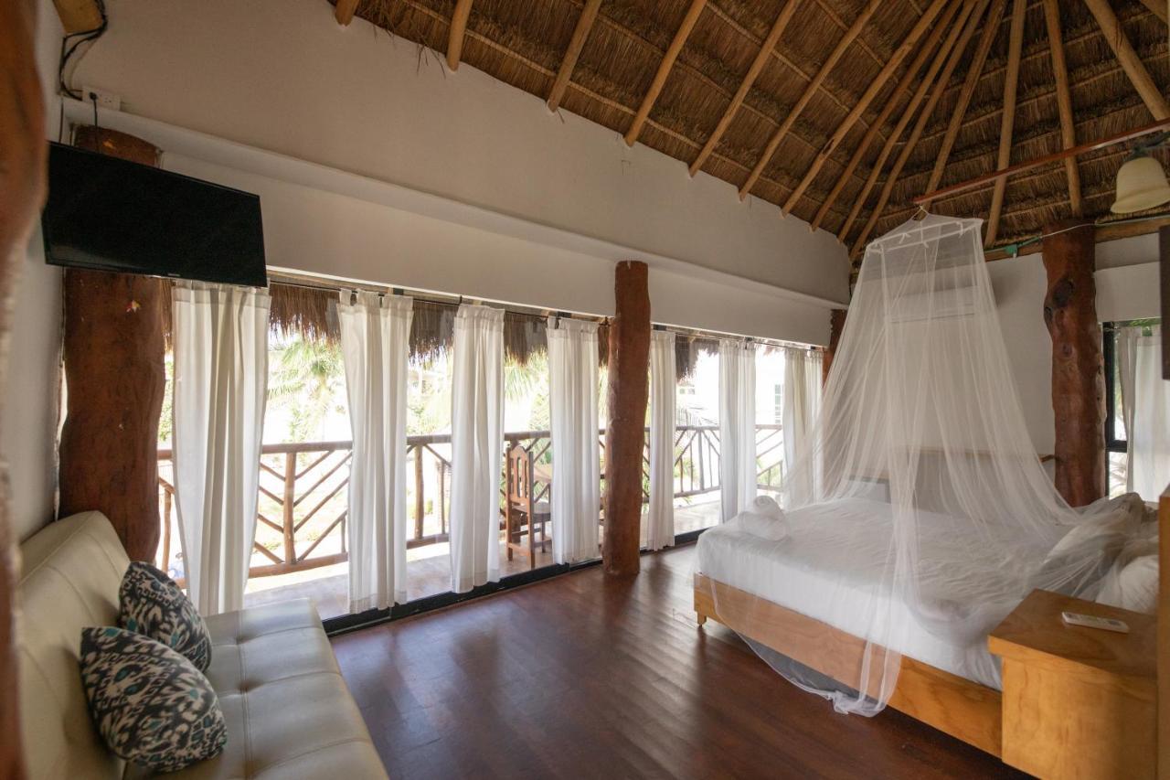 & Club Ojo De Agua Hotel