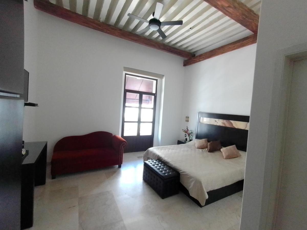 Hotel Forrest & Puebla