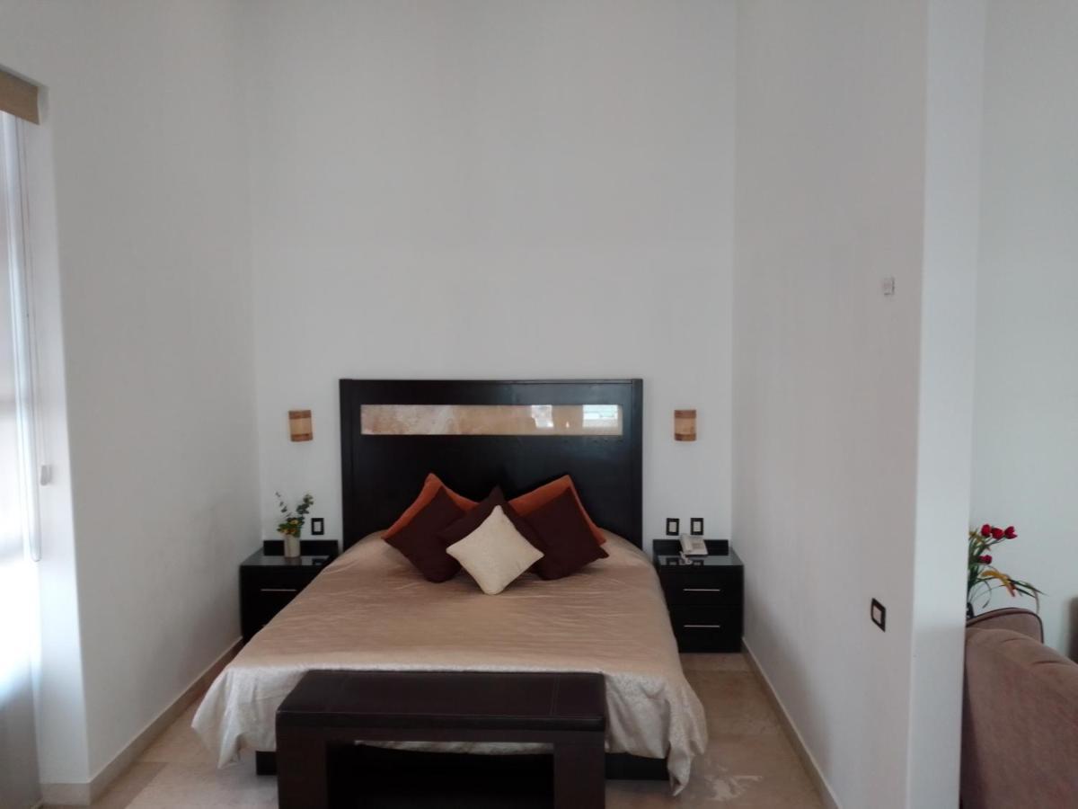 Hotel Forrest & Puebla