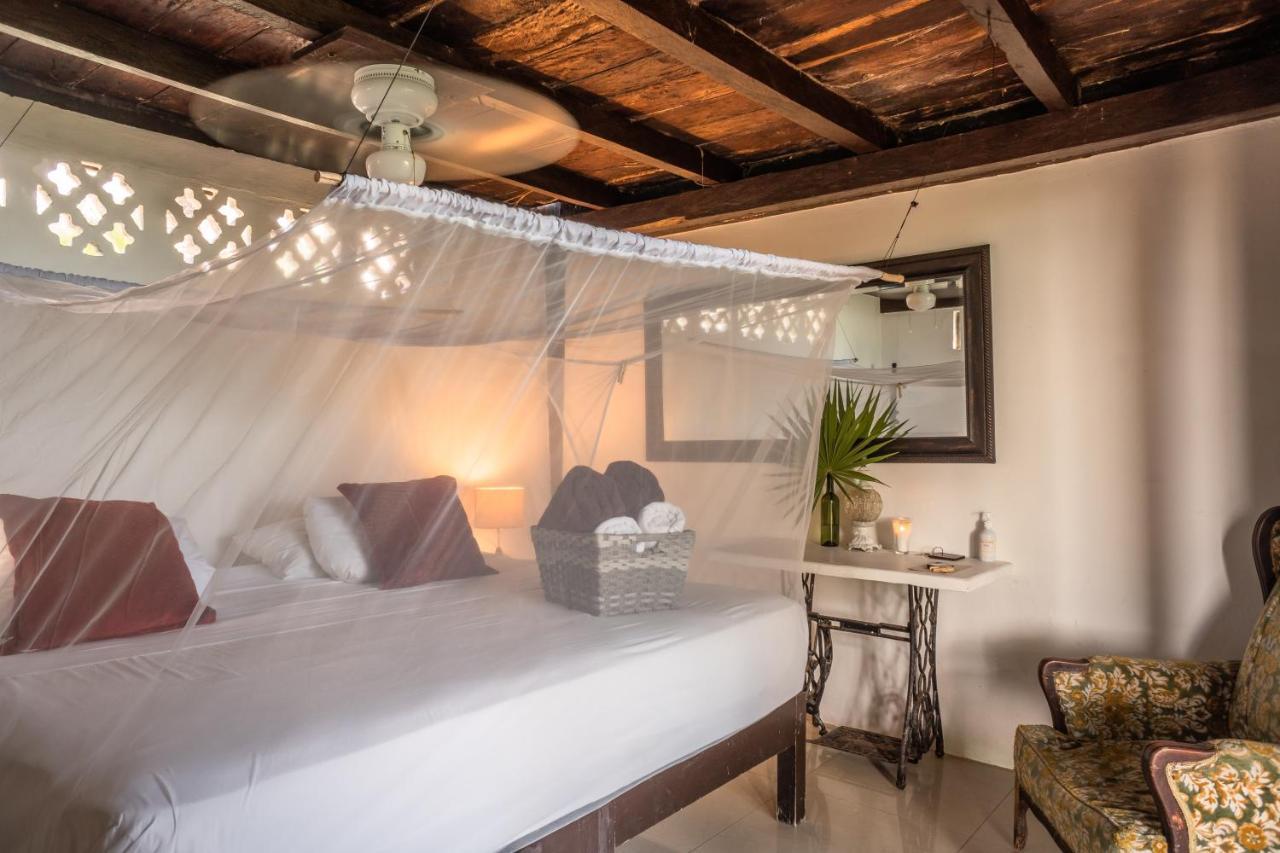 Hotel Playa Esperanza