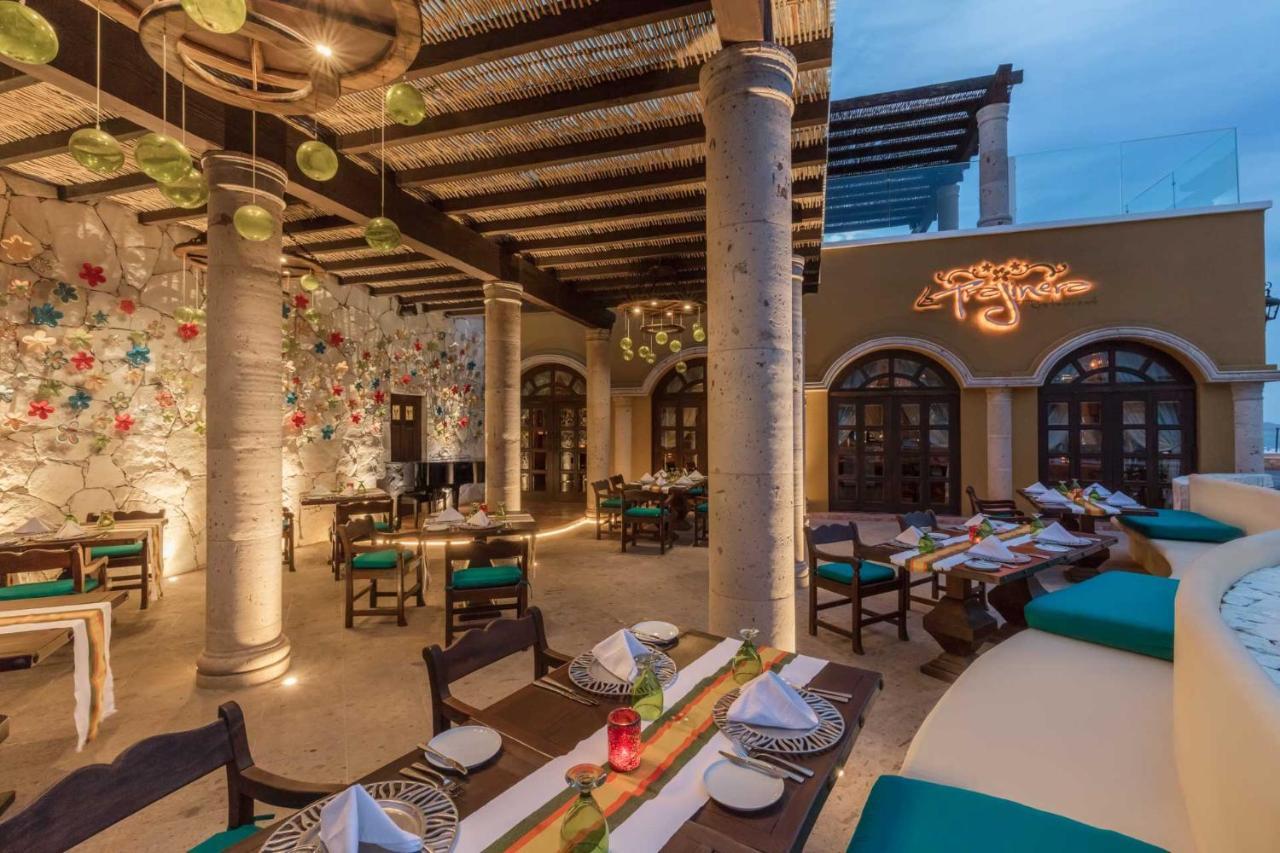 Resort Hacienda Encantada &