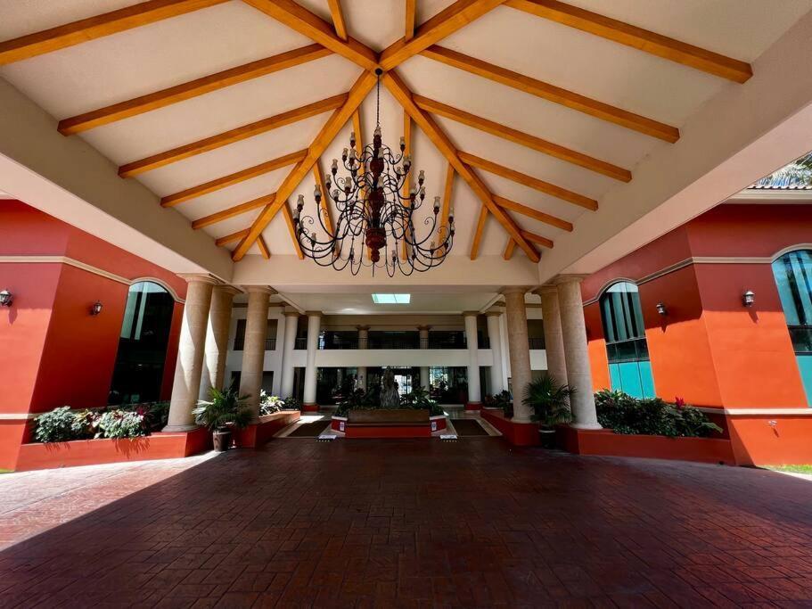 Apartment Beachfront 2 Bedroom In Playa Royale Resort,