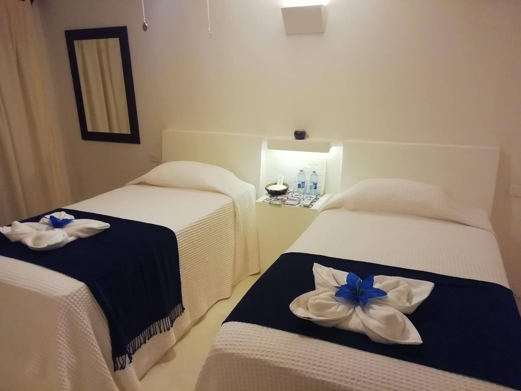Kin Ha Hotel 3*