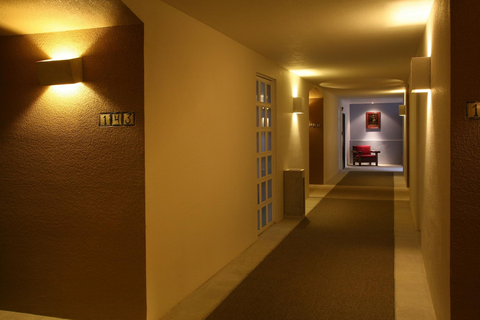 Hotel Hacienda Jurica By Brisas 5*