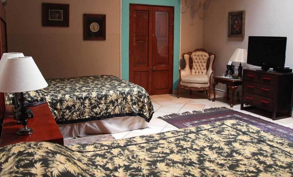 Hotel La Casa Del Atrio Queretaro