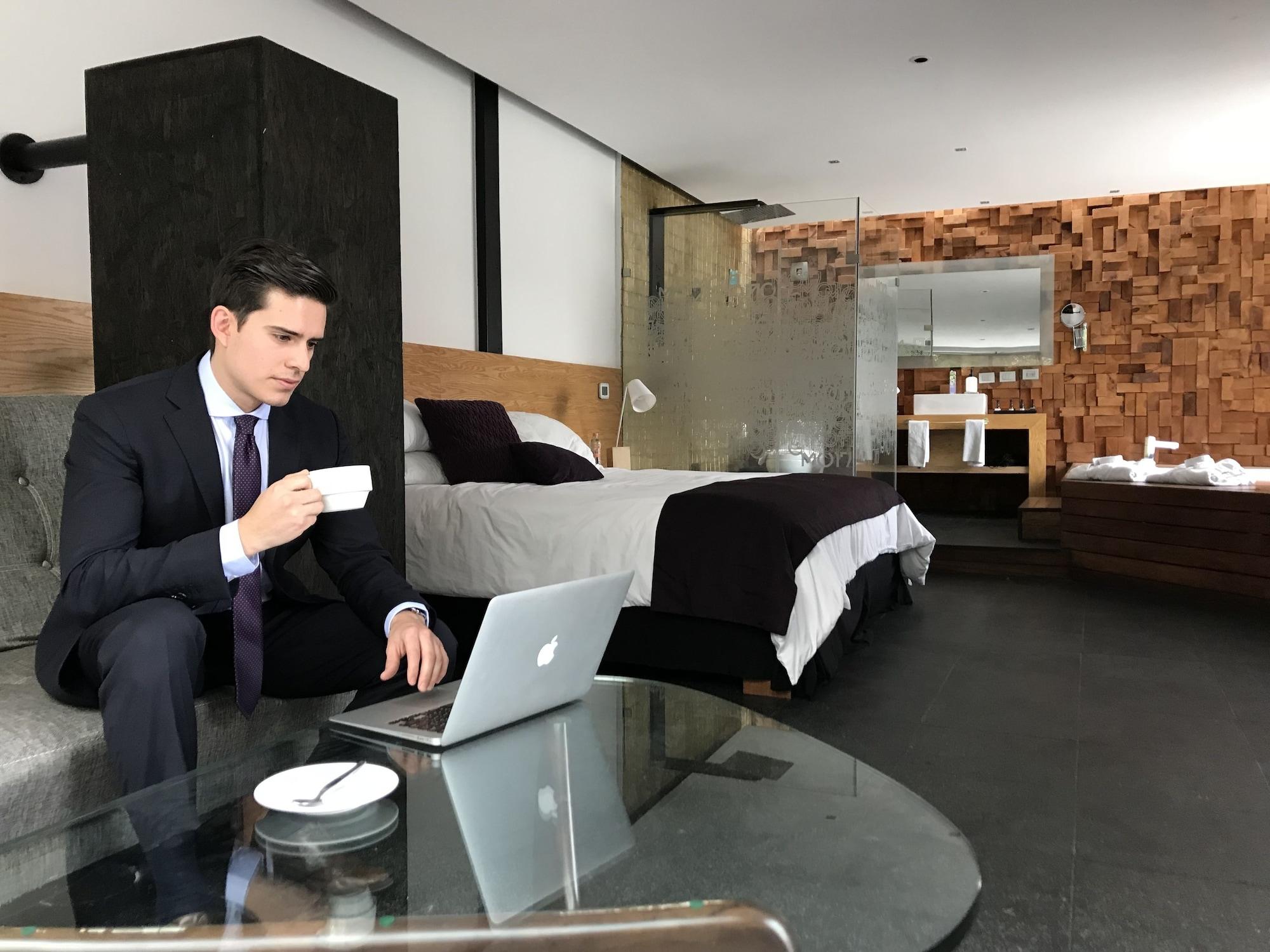 Hotel Boutique Mo17 4*