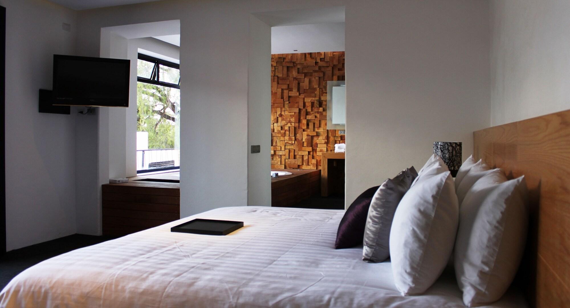 Hotel Boutique Mo17 4*