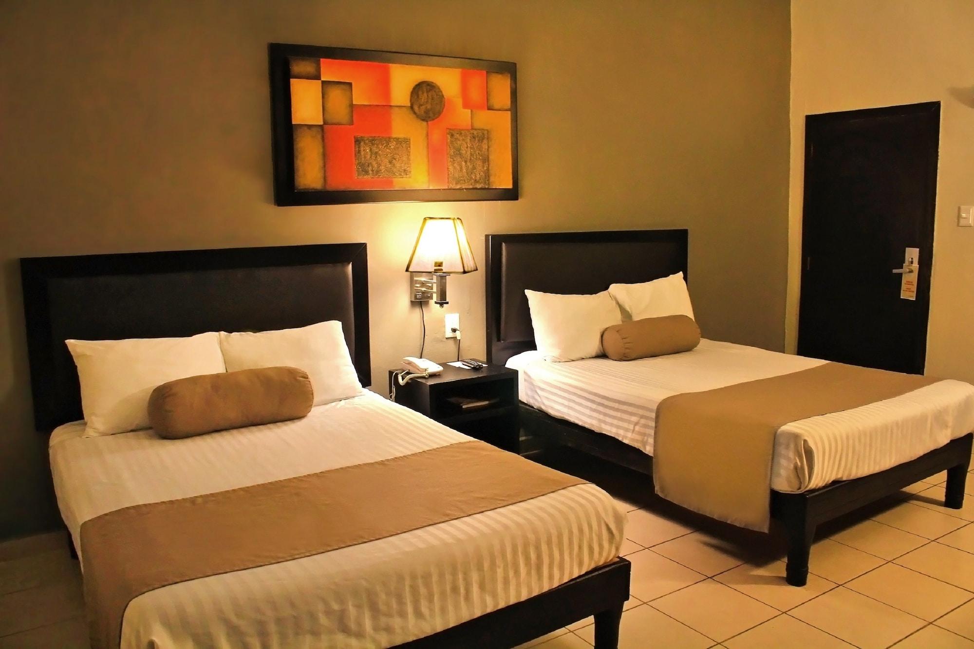 La Siesta Malecon Hotel Mazatlan