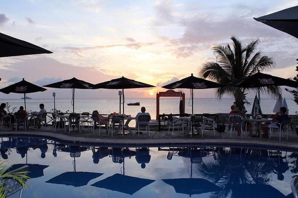 Barracuda Hotel