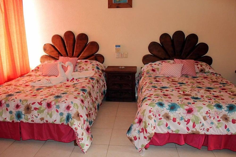 Barracuda Hotel 3*