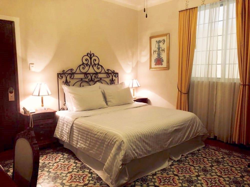Casa Lucia Boutique