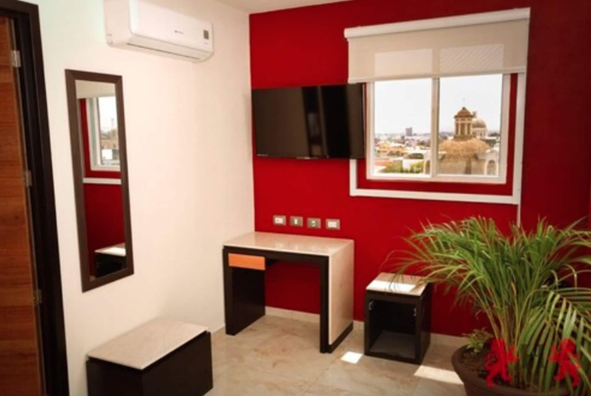 Hotel Leones 4* Puebla