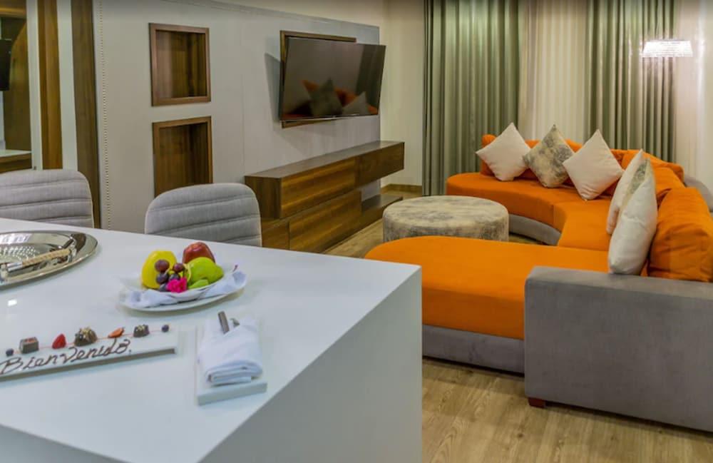 Hs Hotsson Hotel