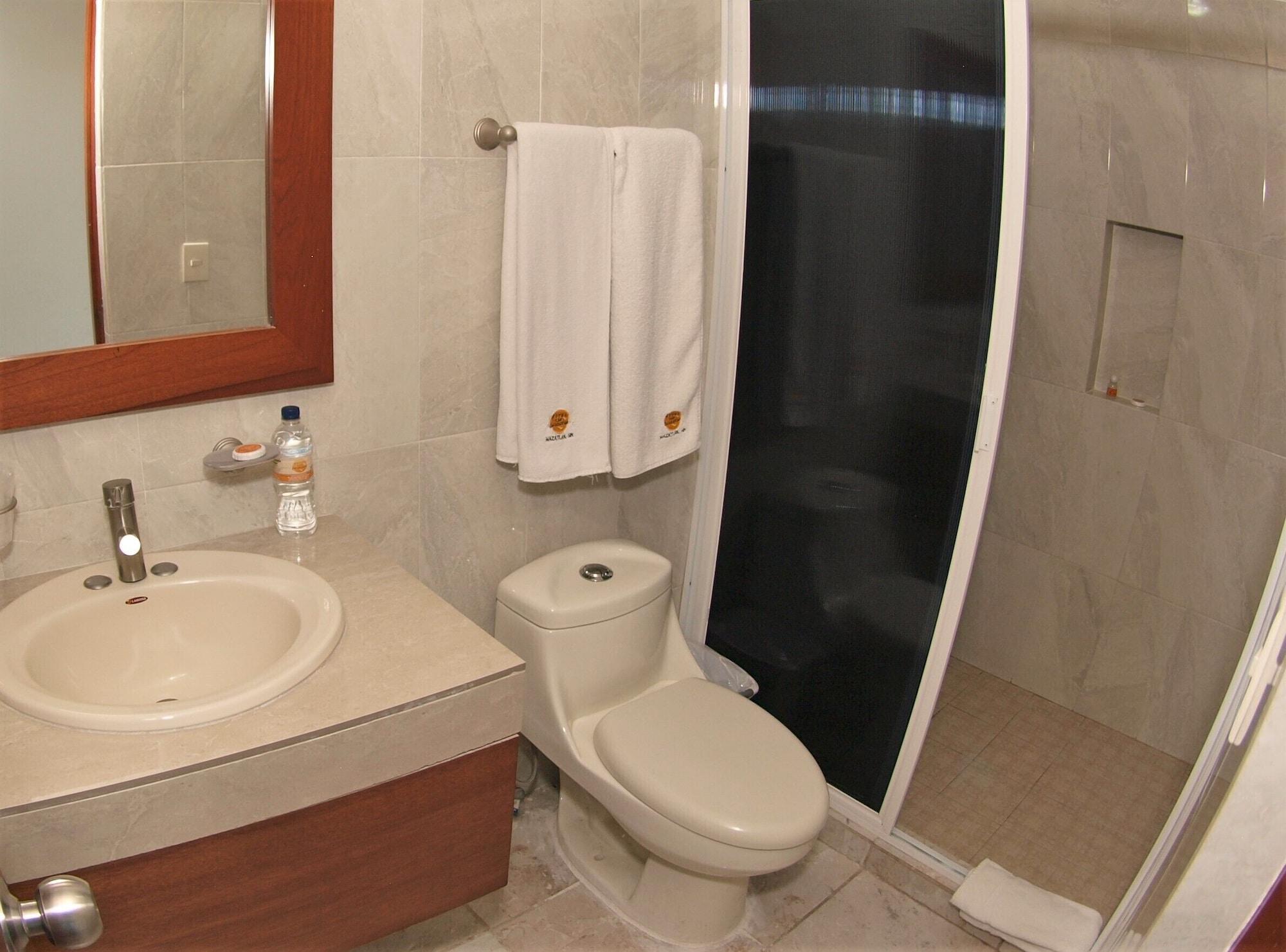 Hotel Las Jacarandas 3*