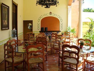 Hotel Casa De Columnas 4*