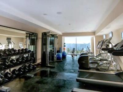 Hilton Garden Angelopolis 4*