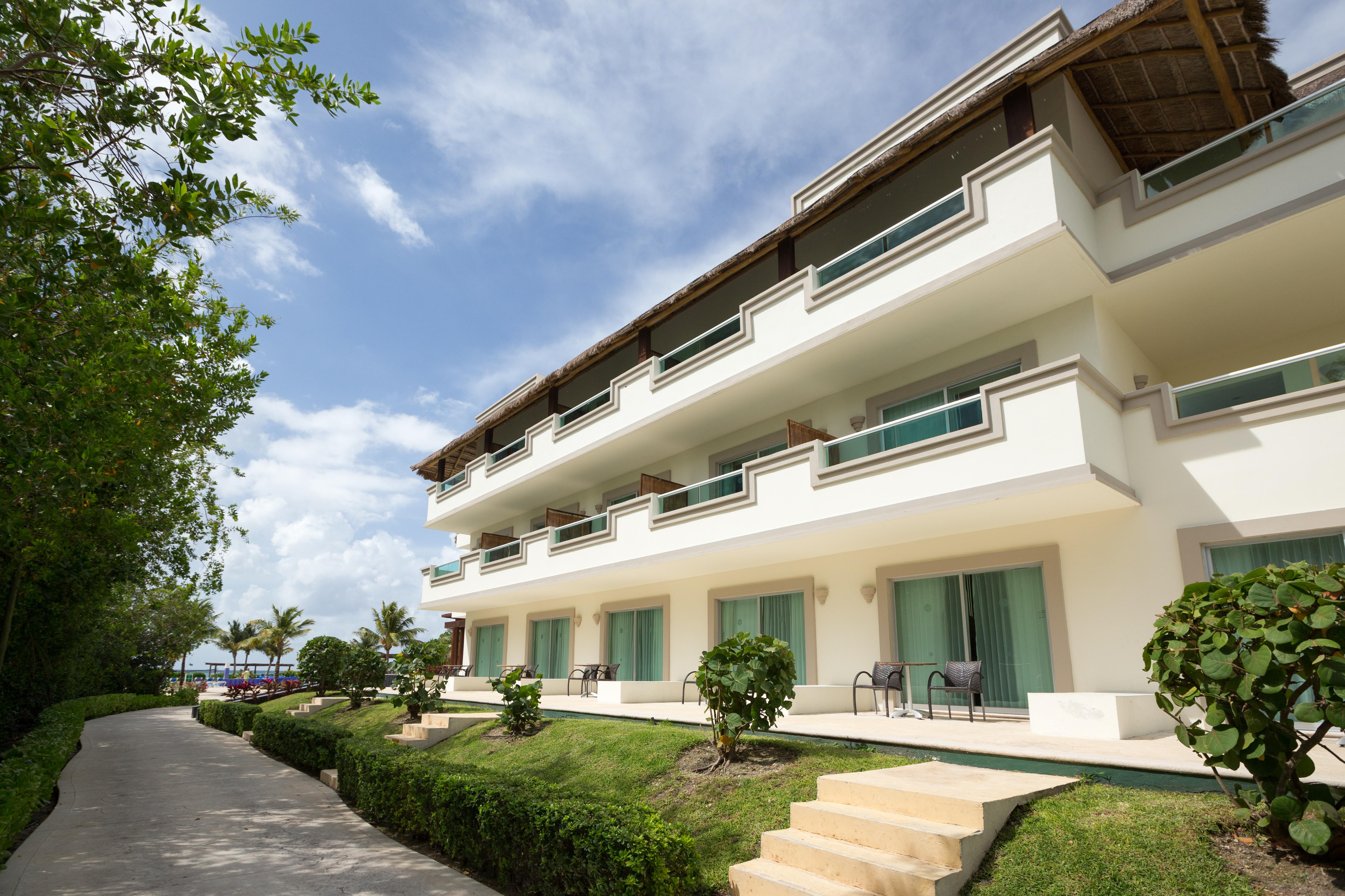 Resort Bluebay Grand Esmeralda El Marlyn Azul