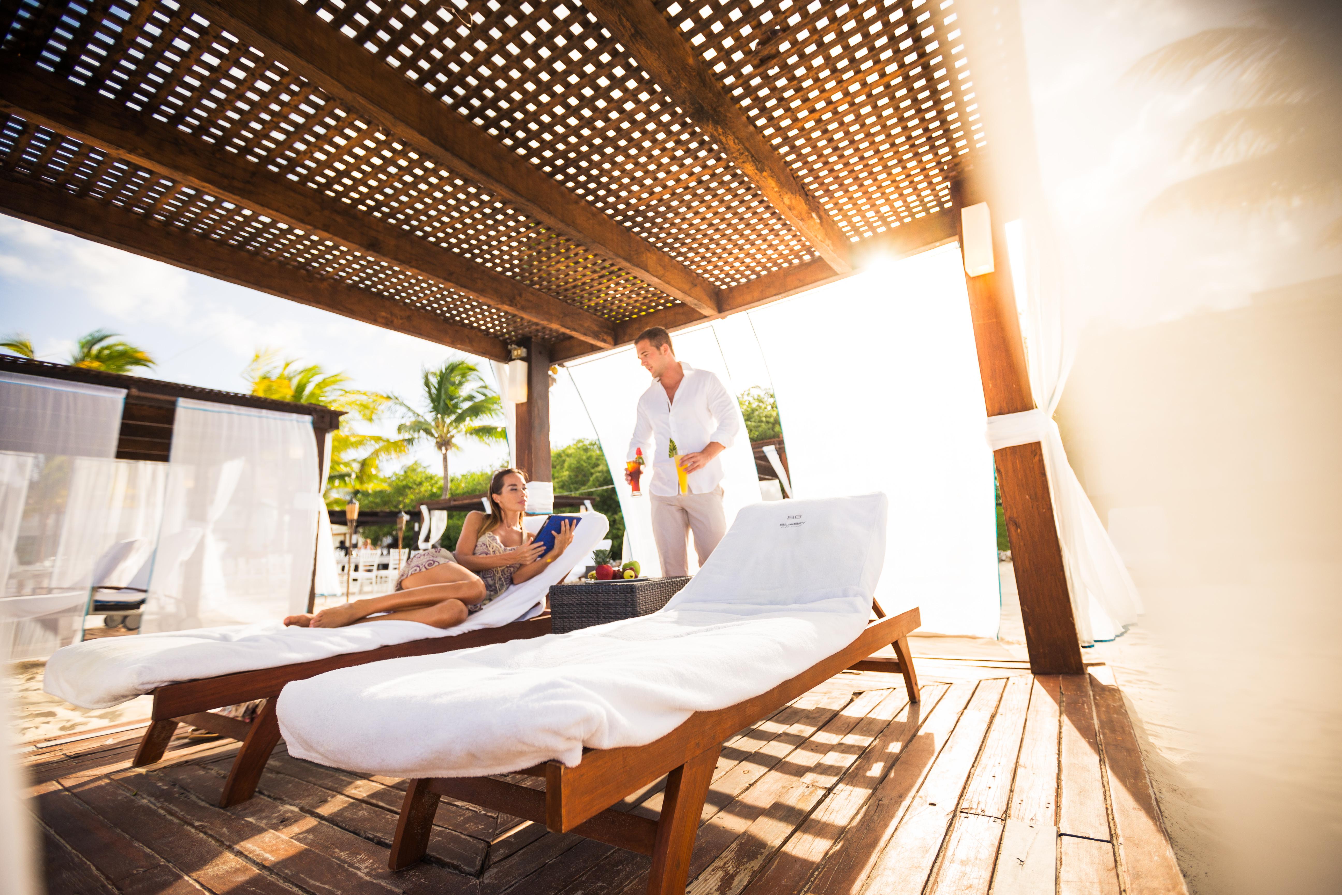 Bluebay Grand Esmeralda Resort 5*