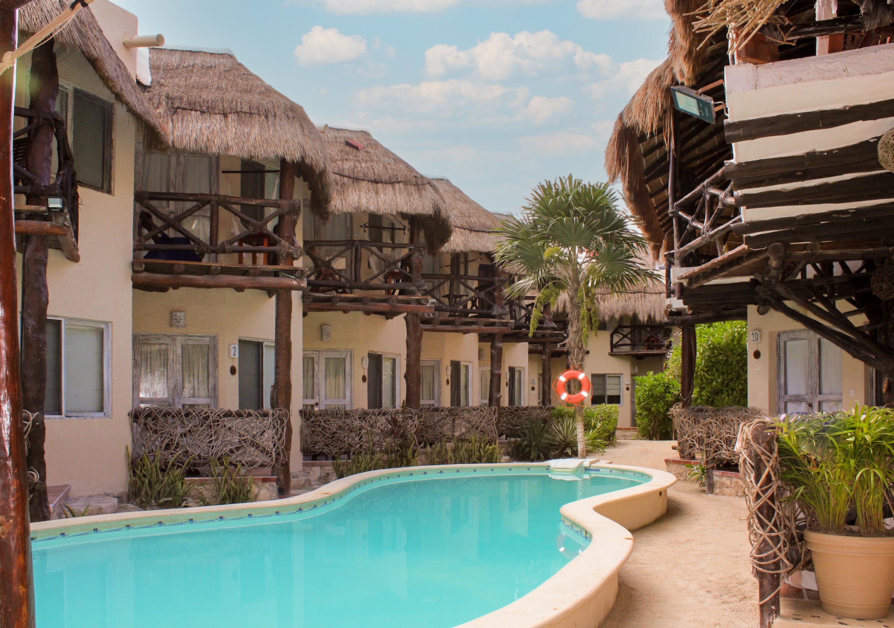 Dream Beachfront Hotel 3*