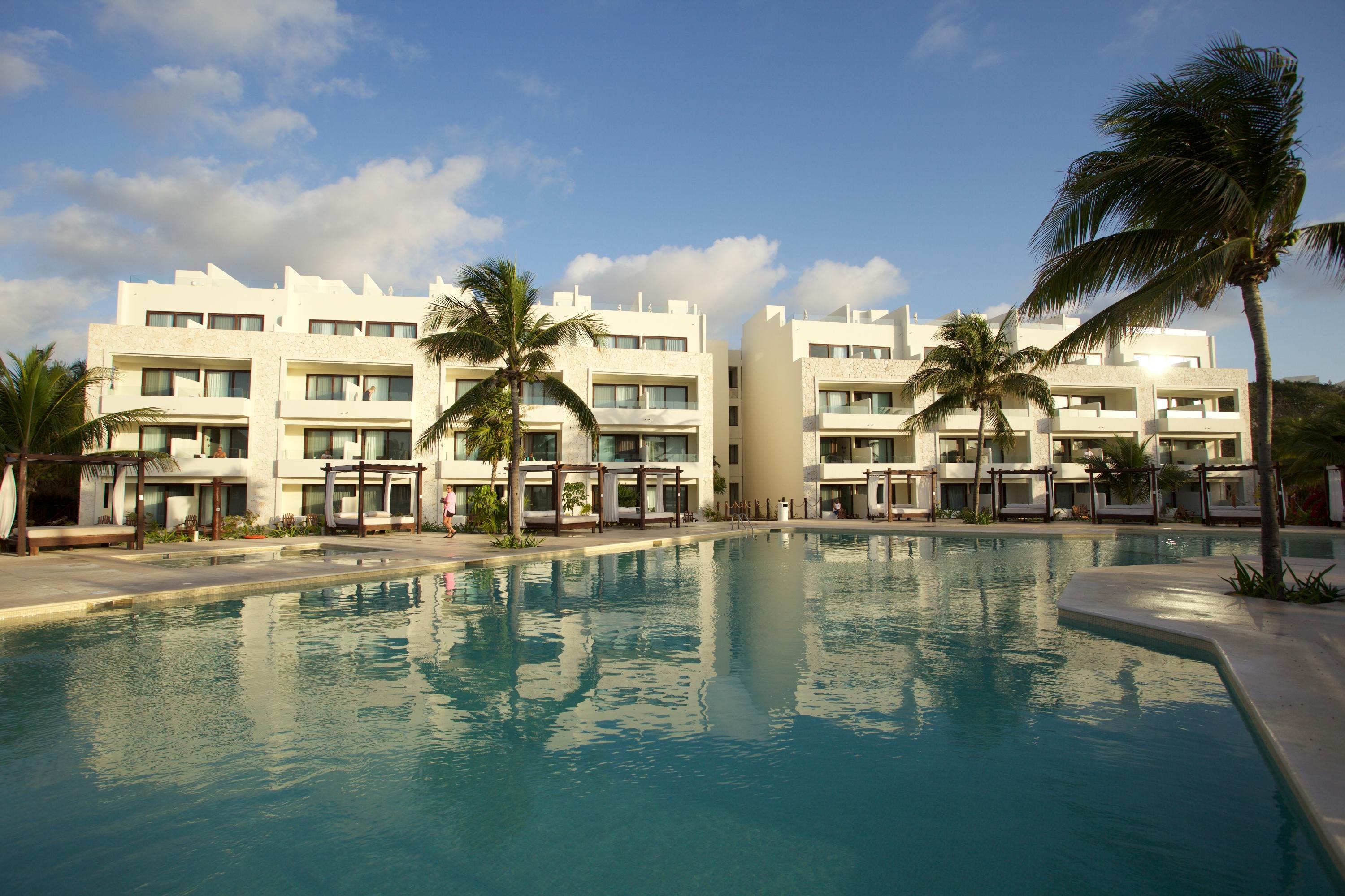 Resort Bay & Wellness Akumal