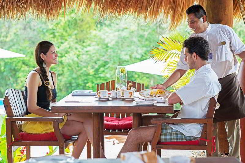 Resort The Explorean Kohunlich