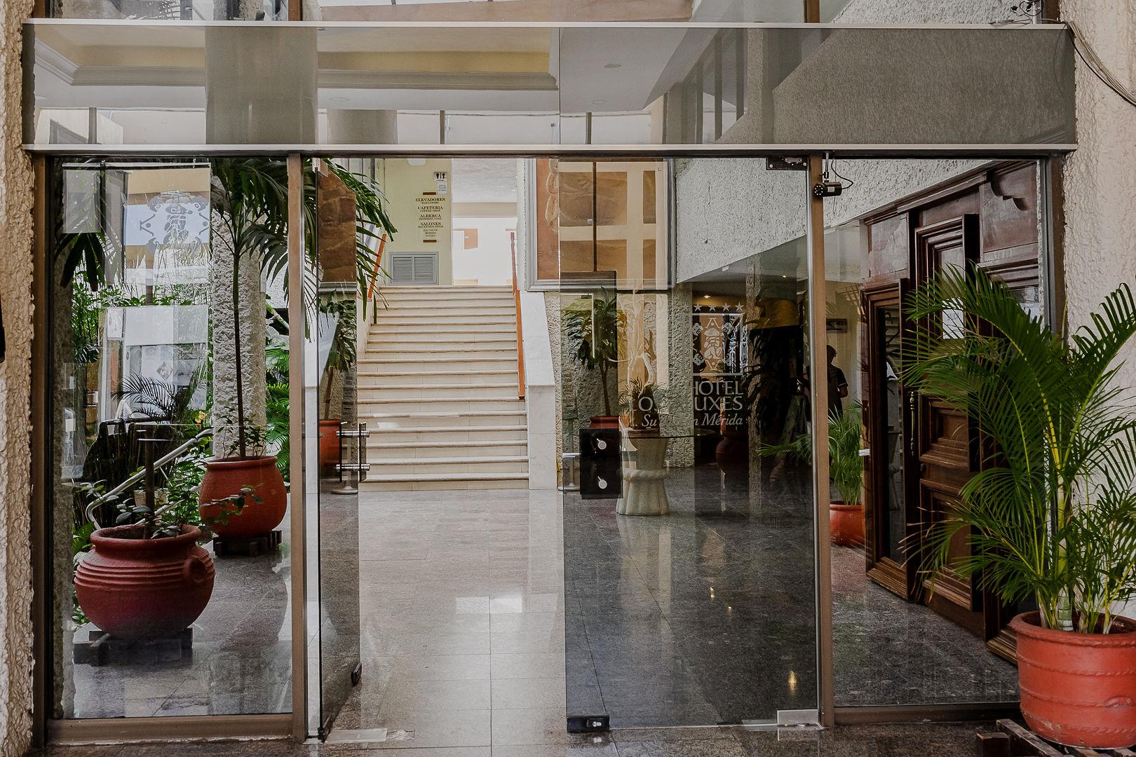 Hotel Aluxes