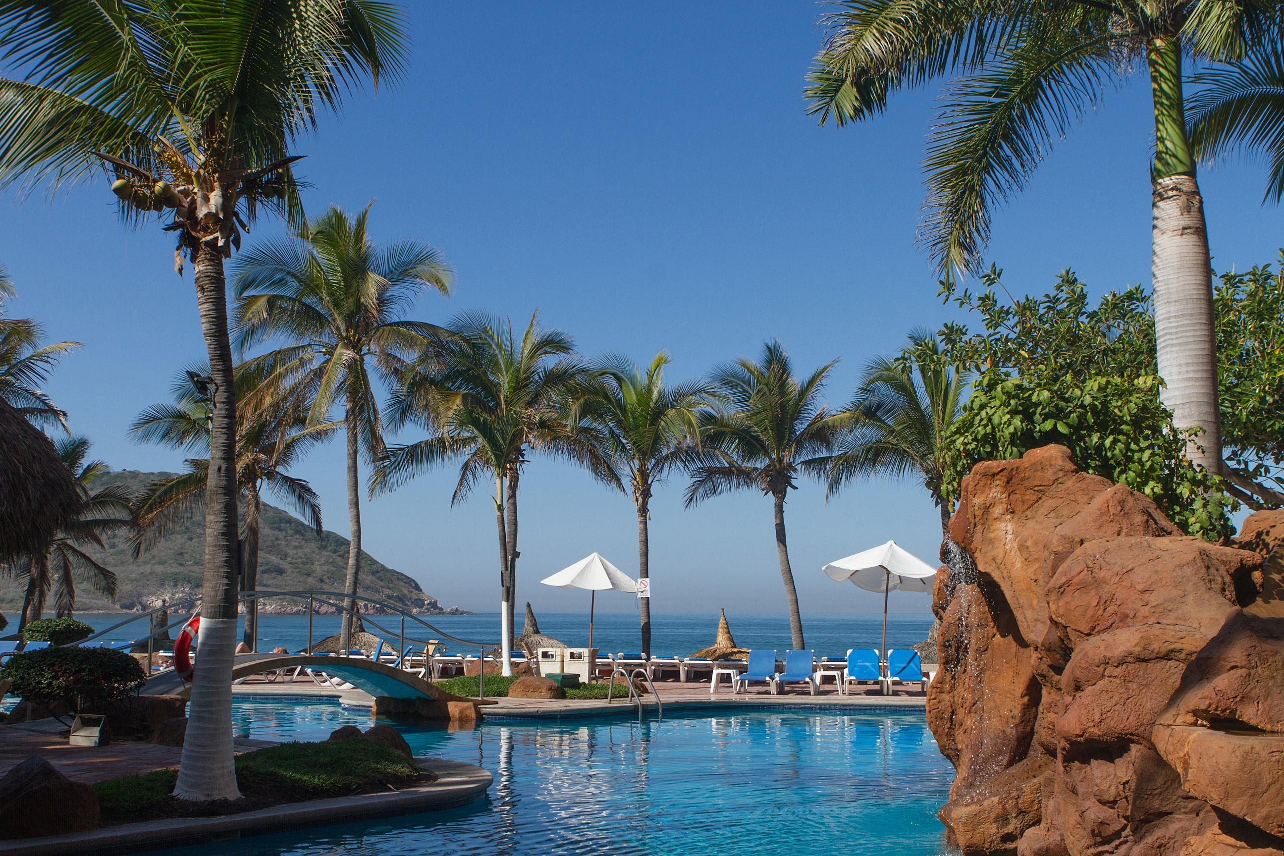 Resort Luna Palace 4*