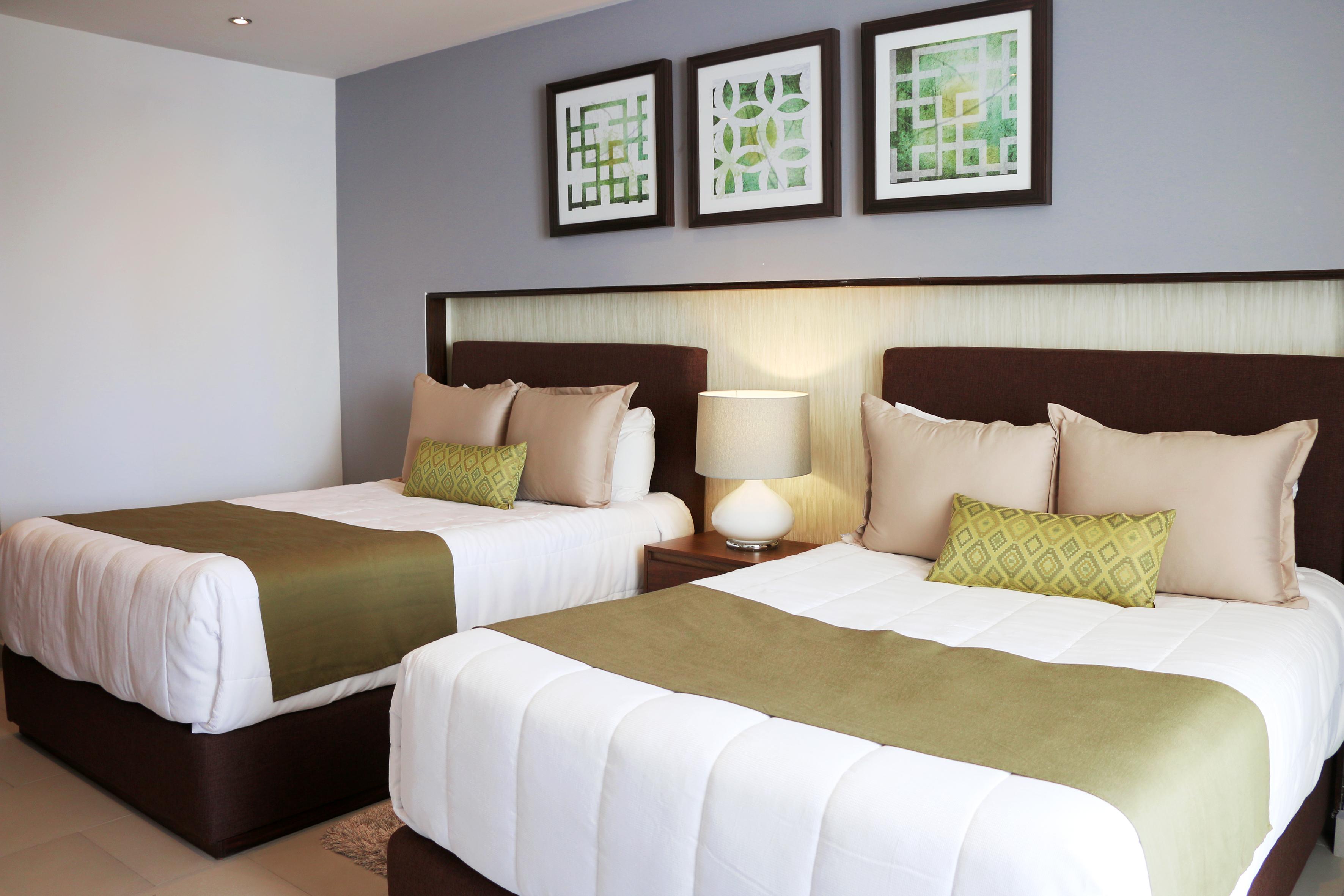 The At Hotel 5*