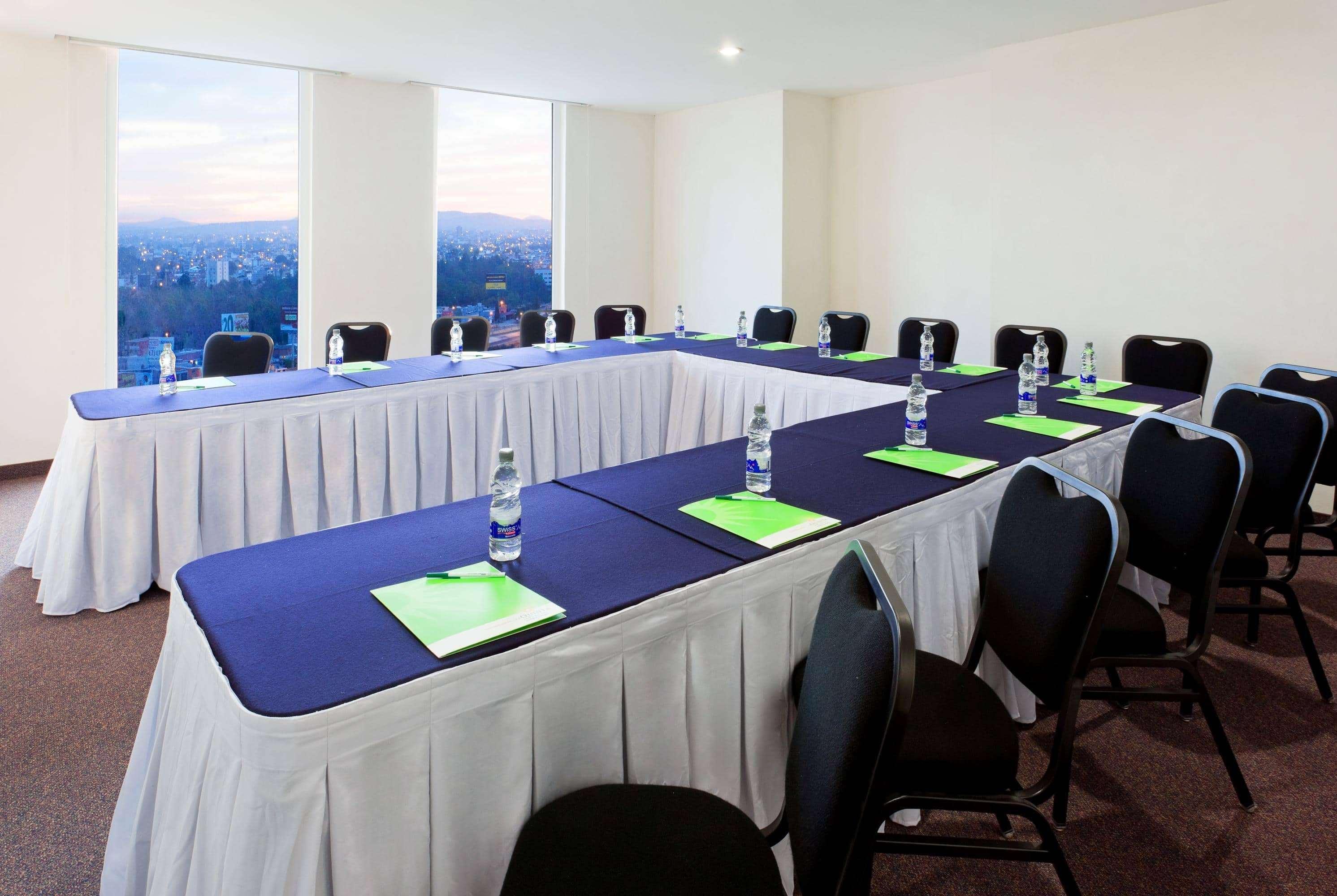 La Quinta By Wyndham Palmas Angelopolis Hotel 4*