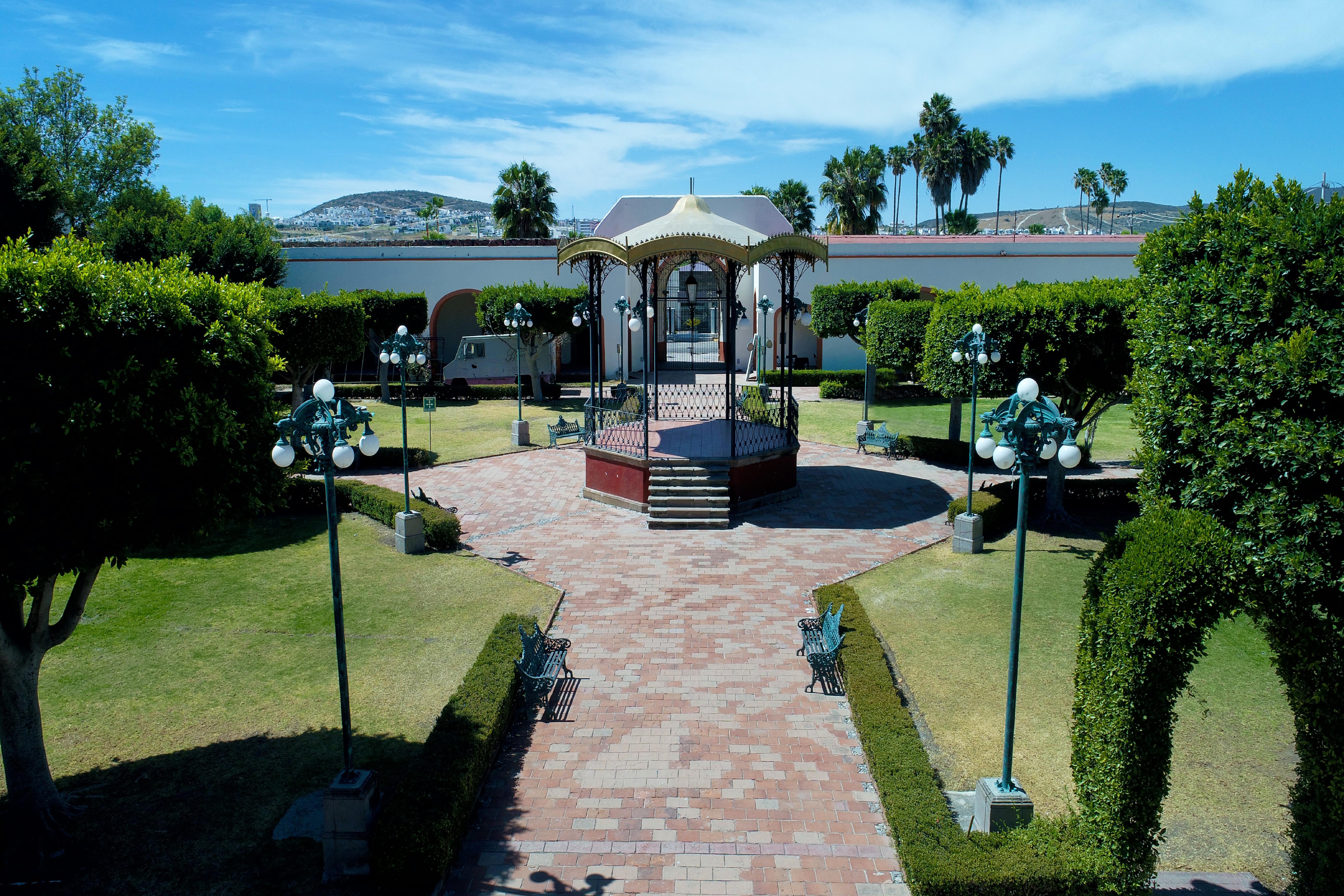 Hotel Mision Grand 4*