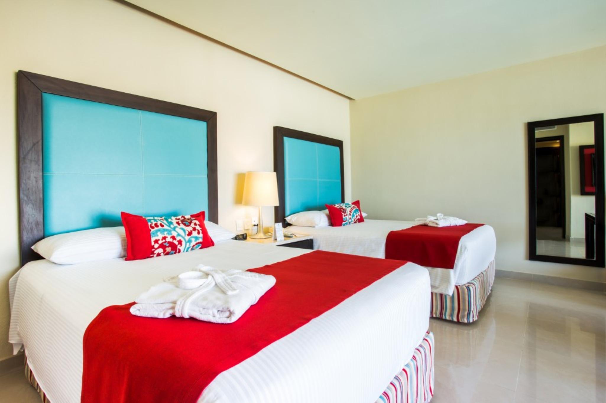 Resort Dreams Jade & Puerto Morelos