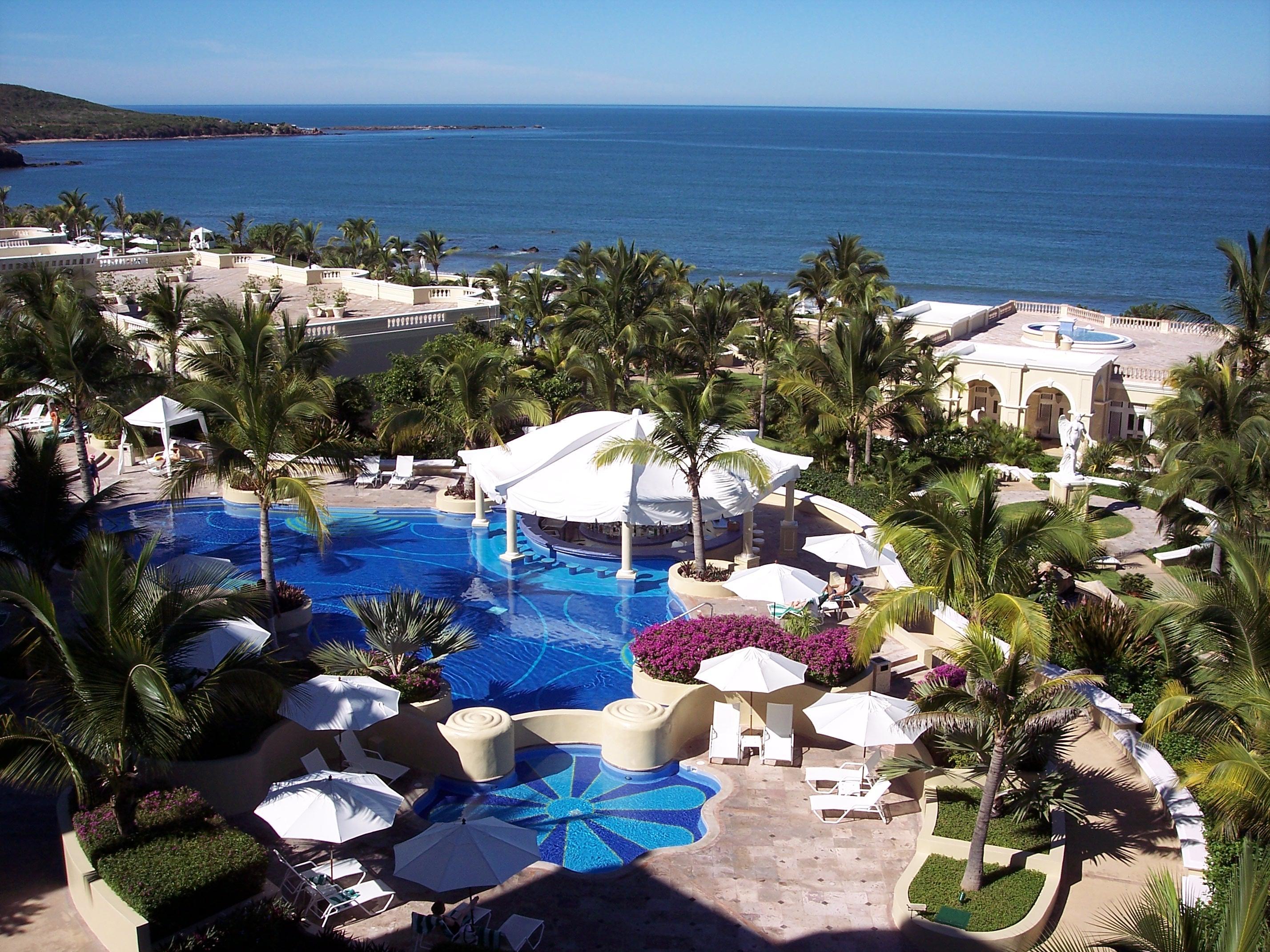 Resort Pueblo Bonito Emerald Bay &
