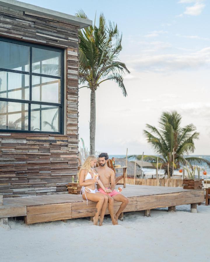 Pescadores By Ahau Collection