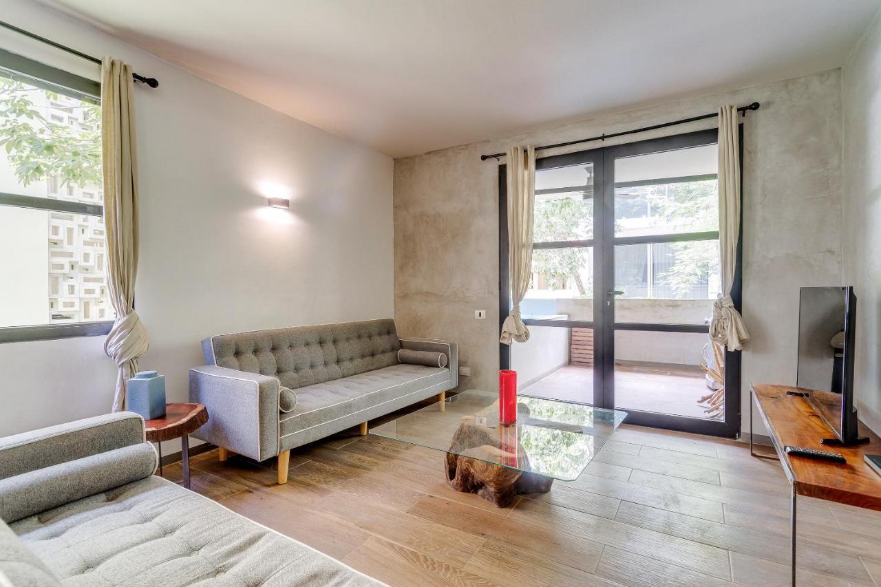 Apartment Chic In The Heart Of By Stella