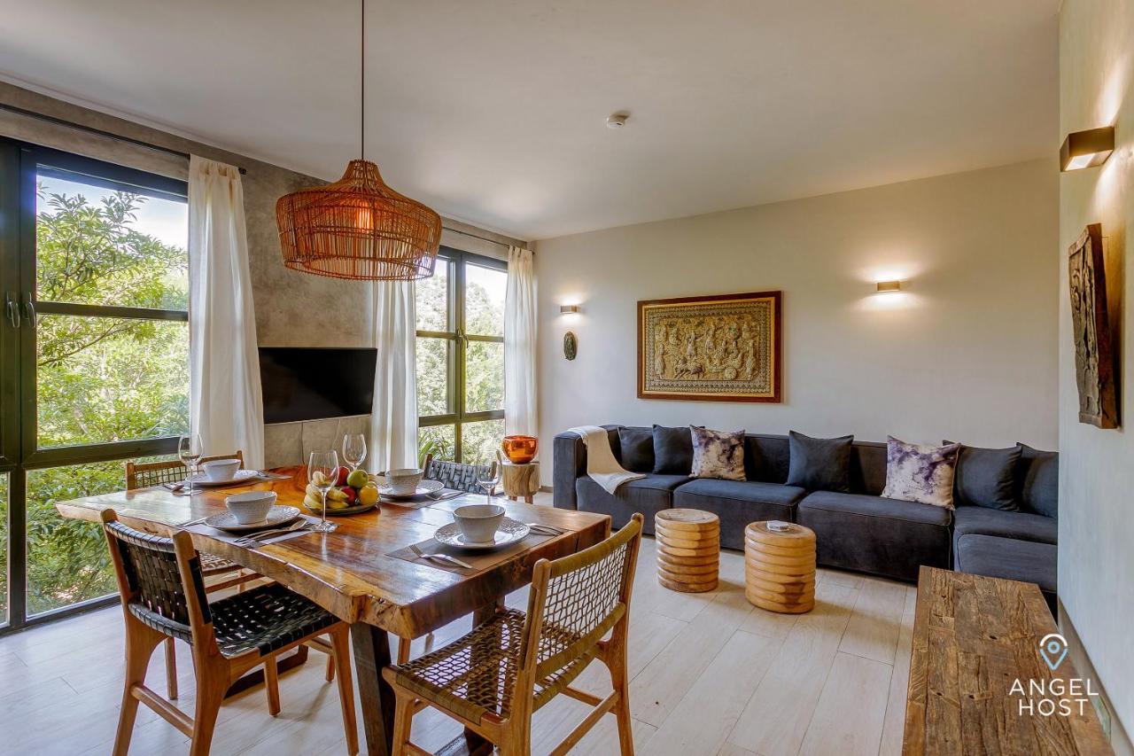 Apartment Chic In The Heart Of By Stella *