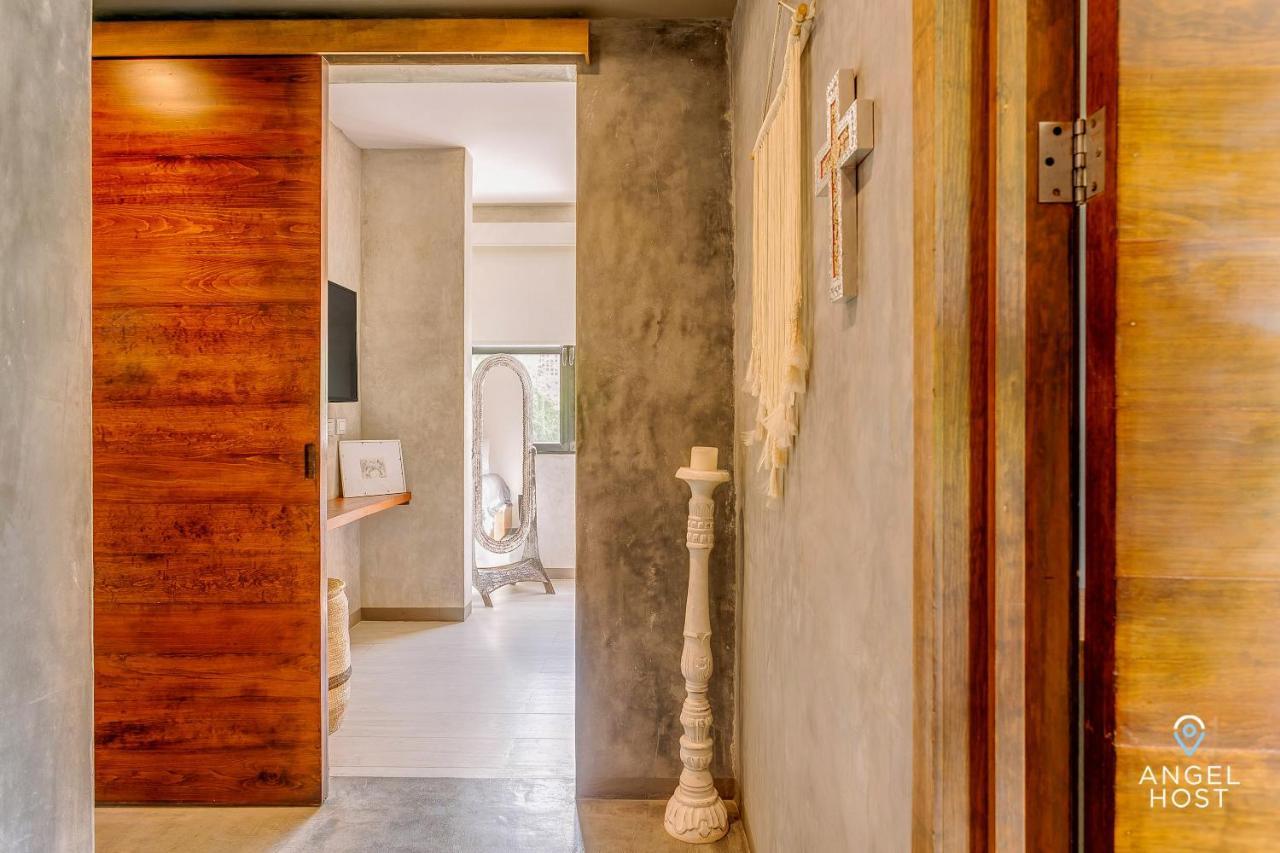 Chic In The Heart Of By Stella Apartment