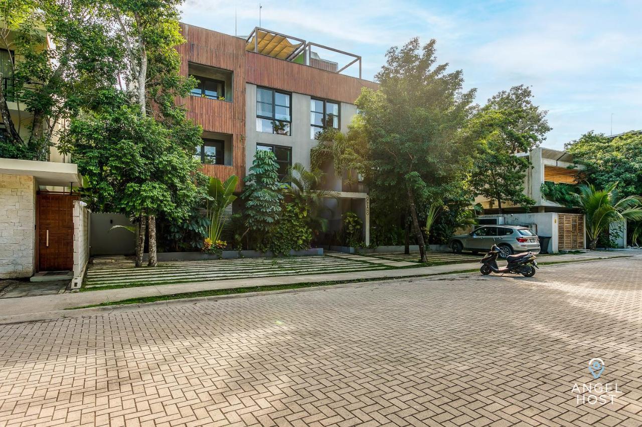 Chic In The Heart Of By Stella Apartment *