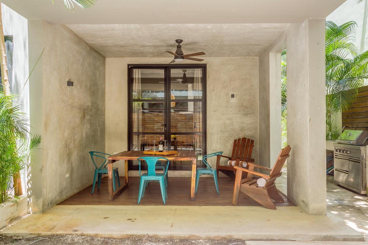 Chic In The Heart Of By Stella Apartment