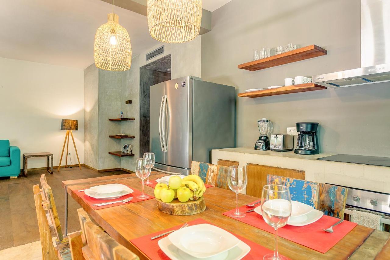Chic In The Heart Of By Stella Apartment