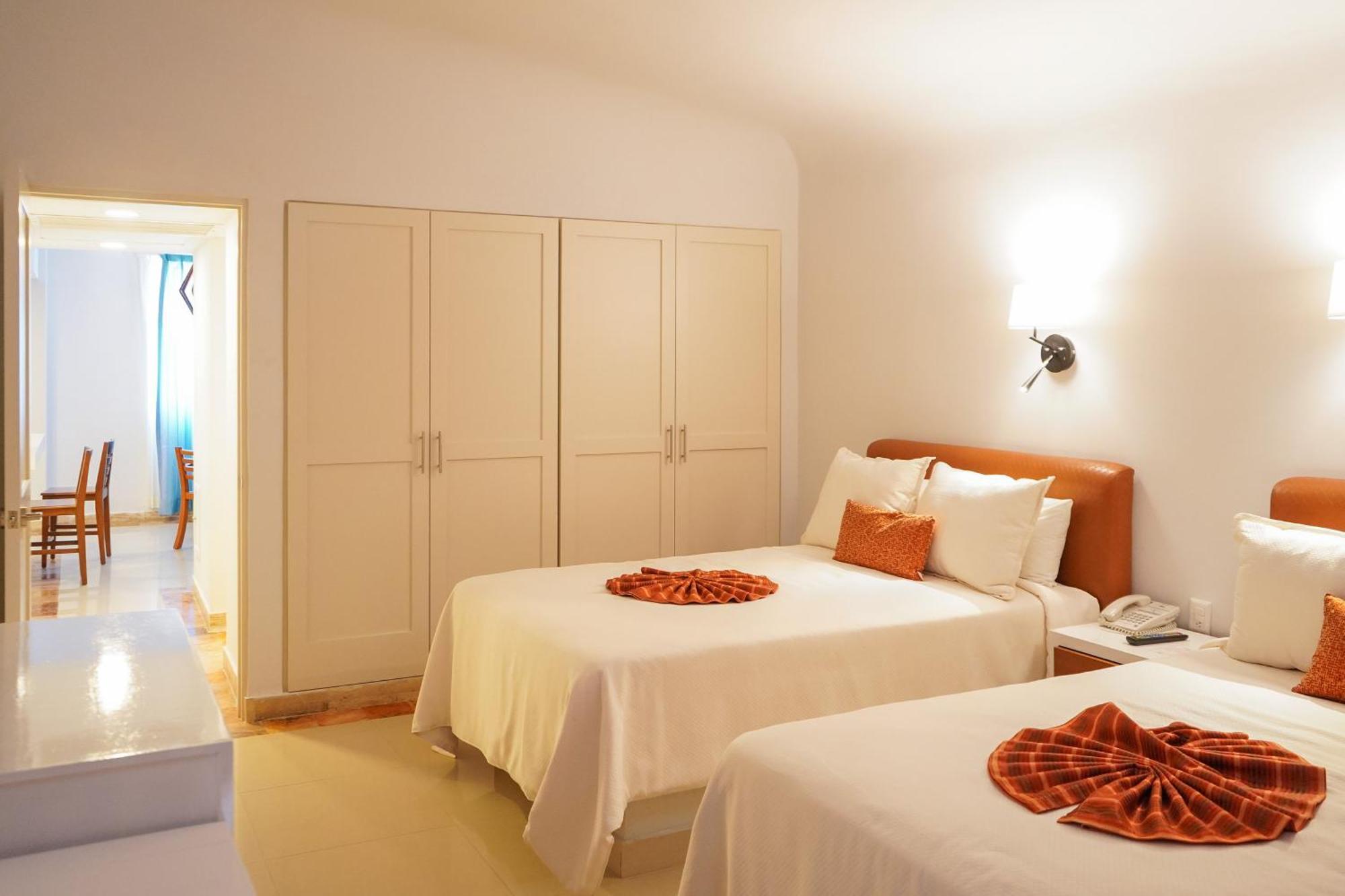 Resort Luna Palace 4*