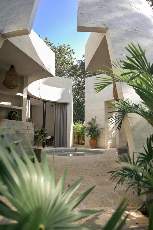 Muare (adults Only) 5*