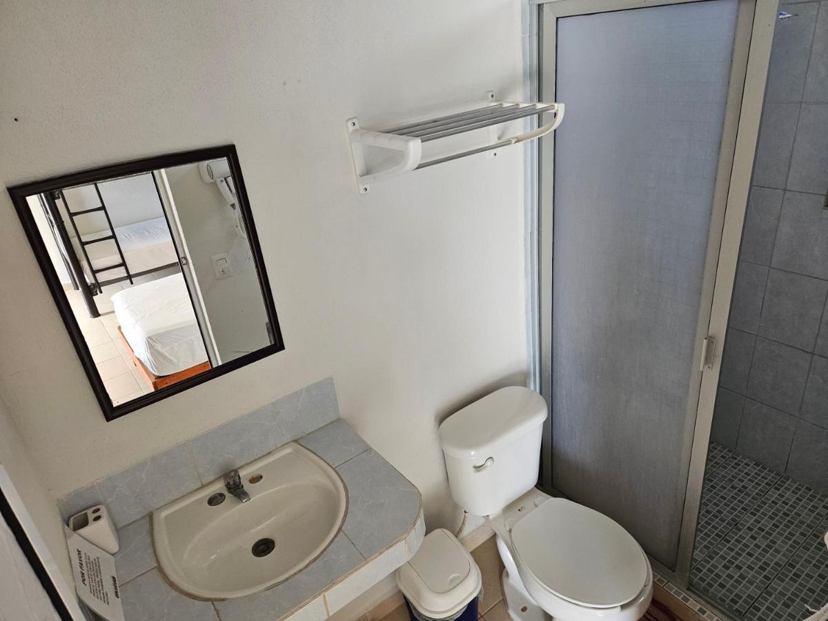 Hostel El Padrino Akumal
